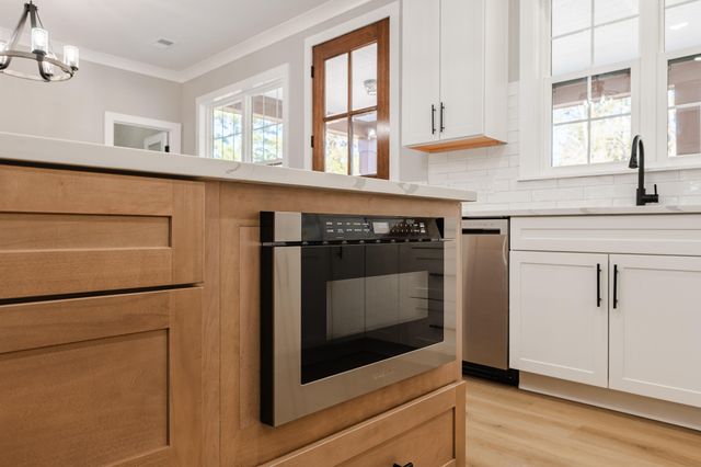 54 Sweetbriar Lane, Walterboro, SC 29488