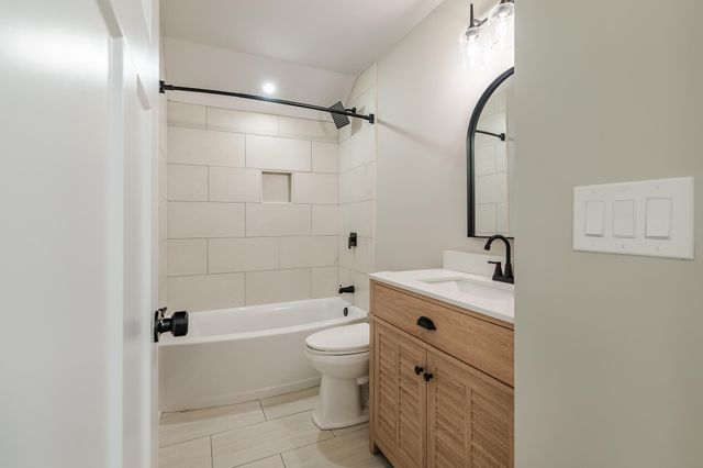 54 Sweetbriar Lane, Walterboro, SC 29488