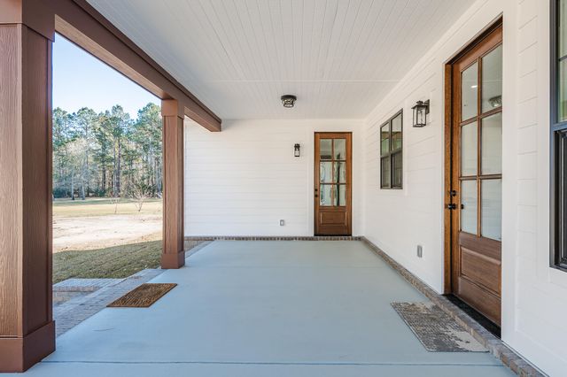 54 Sweetbriar Lane, Walterboro, SC 29488
