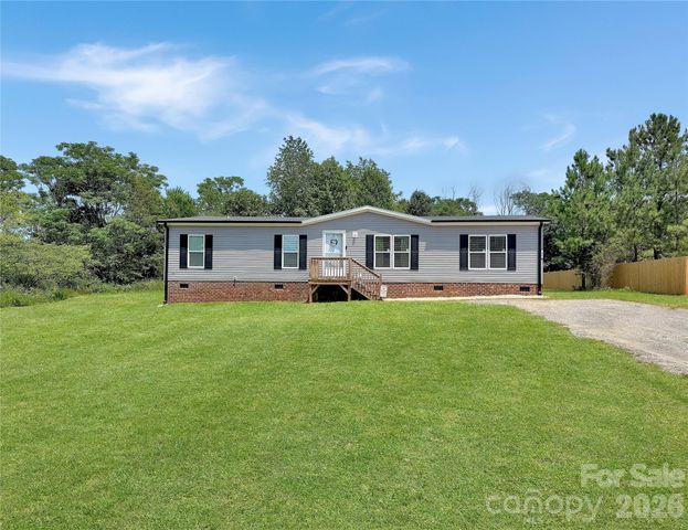 206 Fairchase Circle, Stony Point, NC 28678
