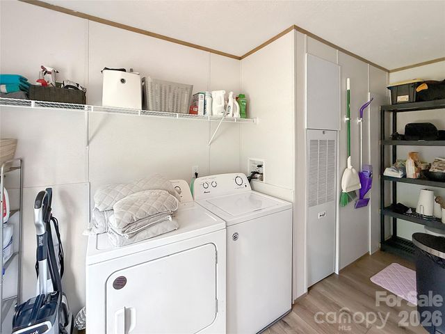 206 Fairchase Circle, Stony Point, NC 28678