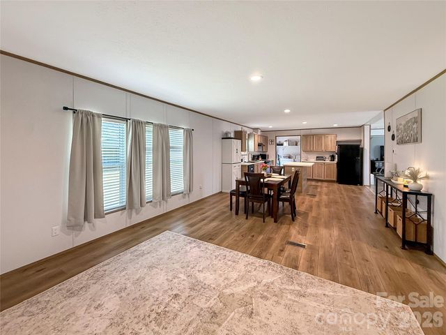 206 Fairchase Circle, Stony Point, NC 28678