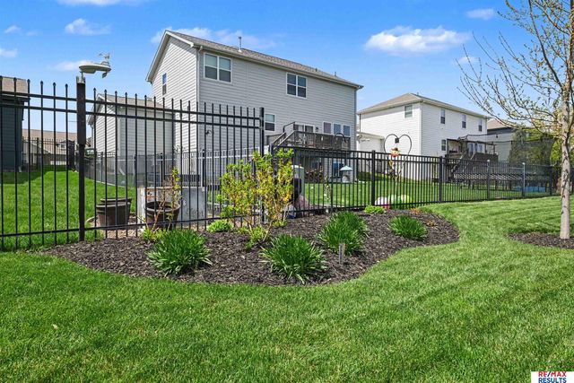 12112 S 209 Street, Gretna, NE 68028
