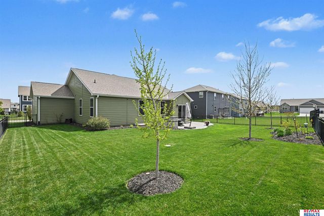 12112 S 209 Street, Gretna, NE 68028