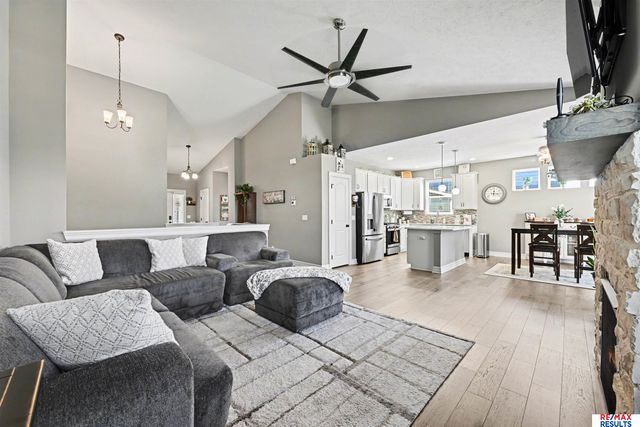 12112 S 209 Street, Gretna, NE 68028