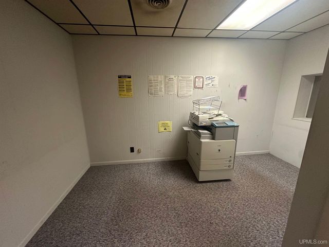 113 S 10th Street, Escanaba, MI 49829