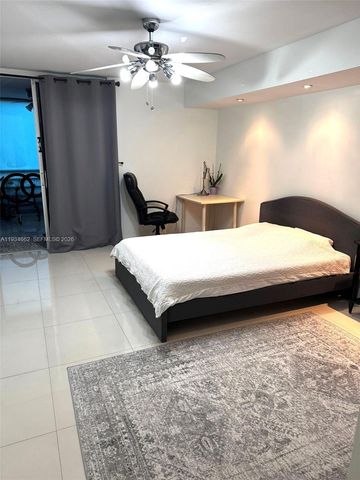 20401 NE 30th Ave 108-8, Aventura, FL 33180