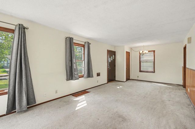 3300 Xylon Avenue S, Saint Louis Park, MN 55426