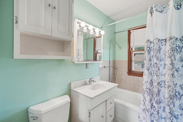 3300 Xylon Avenue S, Saint Louis Park, MN 55426