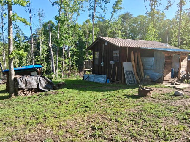 233 Finger Board Road, Tellico Plains, TN 37385