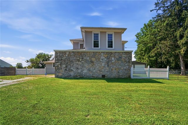 8871 W National Road, Bethel Twp, OH 45344