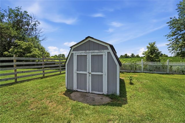 8871 W National Road, Bethel Twp, OH 45344