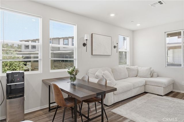 1329 Nimbus, Pomona, CA 91768