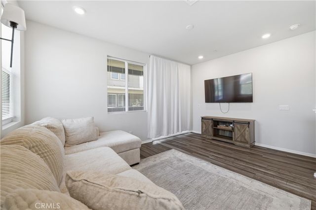 1329 Nimbus, Pomona, CA 91768