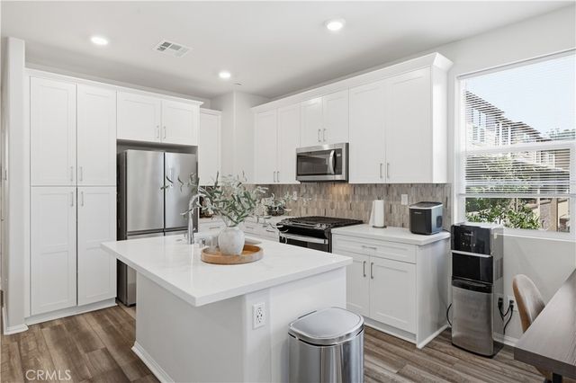 1329 Nimbus, Pomona, CA 91768