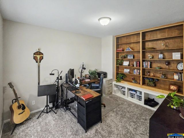 2340 Sand Hills Drive, Papillion, NE 68046