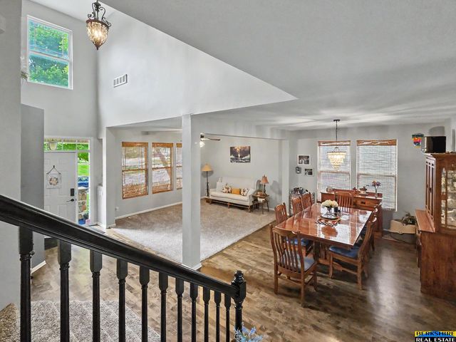 2340 Sand Hills Drive, Papillion, NE 68046