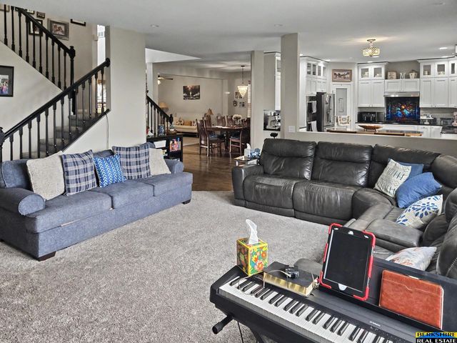2340 Sand Hills Drive, Papillion, NE 68046