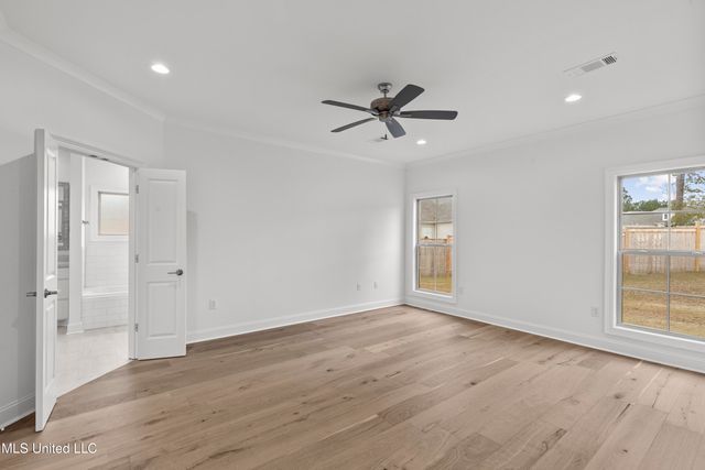 213 Lake Crest Drive, Madison, MS 39110