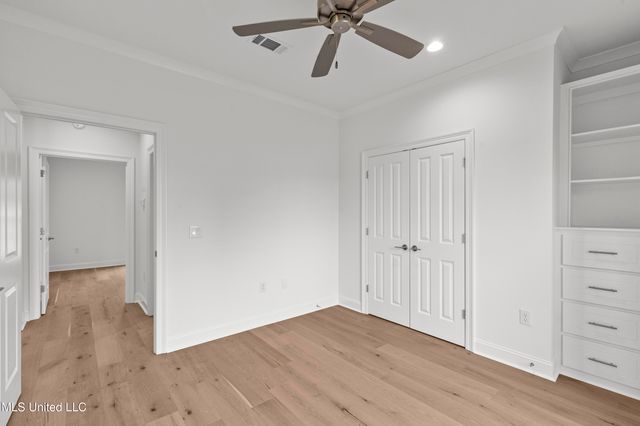 213 Lake Crest Drive, Madison, MS 39110