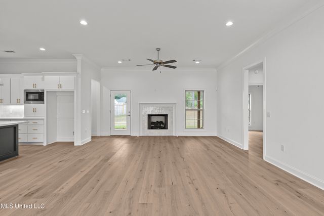 213 Lake Crest Drive, Madison, MS 39110