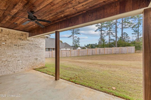 213 Lake Crest Drive, Madison, MS 39110