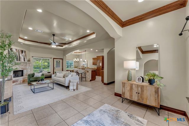 120 Zurita Trail, Marble Falls, TX 78654