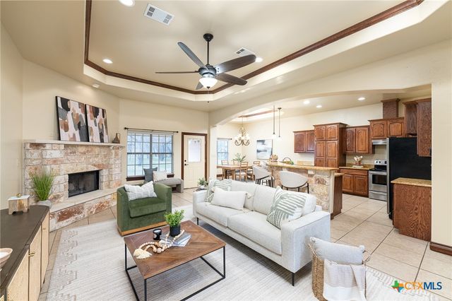 120 Zurita Trail, Marble Falls, TX 78654