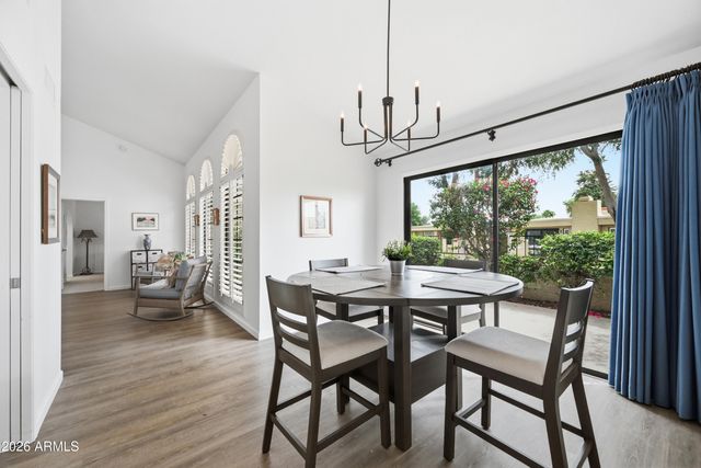 6315 E KELTON Lane, Scottsdale, AZ 85254