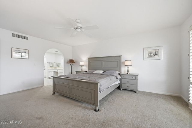 6315 E KELTON Lane, Scottsdale, AZ 85254