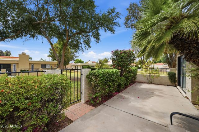 6315 E KELTON Lane, Scottsdale, AZ 85254