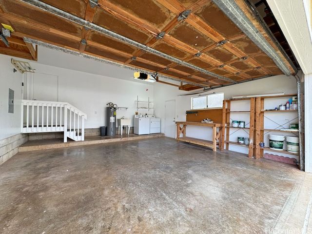 95-1043 Hakala Street, Mililani, HI 96789