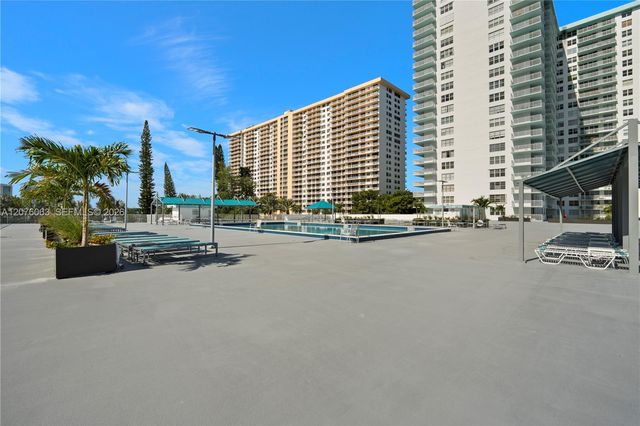 301 174th Street 901, Sunny Isles Beach, FL 33160