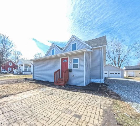 212 N Main Street, Madrid, IA 50156