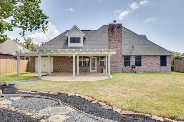 4407 Santee Drive, Baytown, TX 77521