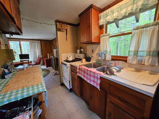 116 Buck Hill, Jamaica, VT 05343