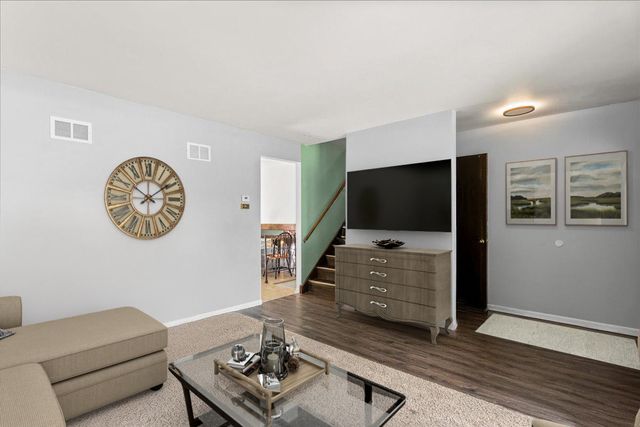 1321 172nd Street, East Hazel Crest, IL 60429