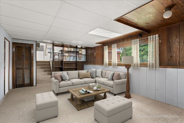 1321 172nd Street, East Hazel Crest, IL 60429