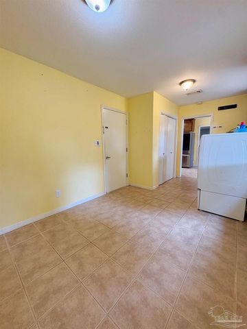 5931 Admiral Doyle Rd, Pensacola, FL 32506