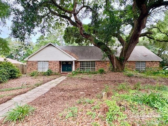 5931 Admiral Doyle Rd, Pensacola, FL 32506