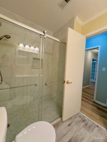 5931 Admiral Doyle Rd, Pensacola, FL 32506