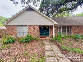 5931 Admiral Doyle Rd, Pensacola, FL 32506