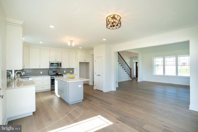 178 APPLE VIEW DR, State College, PA 16801