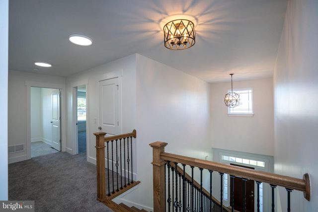 178 APPLE VIEW DR, State College, PA 16801