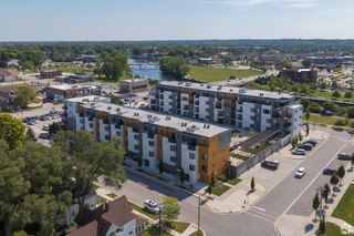 116 W Mishawaka Ave Apt 401, Mishawaka, IN 46545