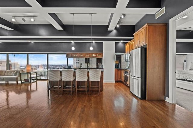 1101 Walnut Street 1901, Kansas City, MO 64106