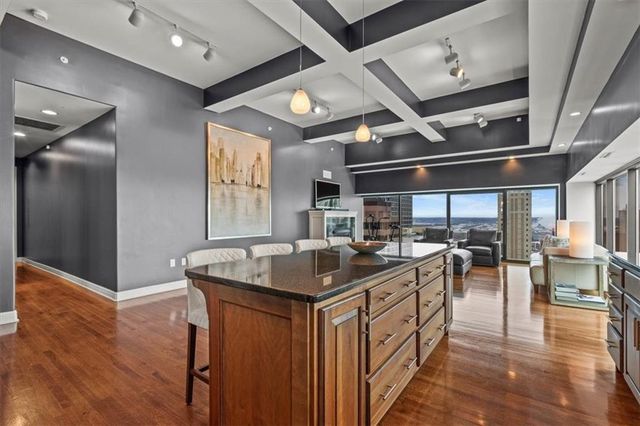 1101 Walnut Street 1901, Kansas City, MO 64106