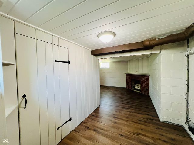 163 N 13th Avenue, Beech Grove, IN 46107