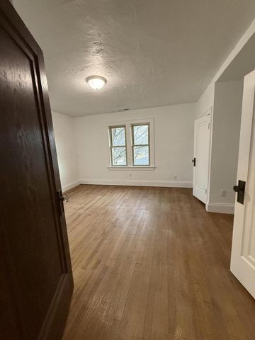 7842 Pershing BOULEVARD, Kenosha, WI 53142