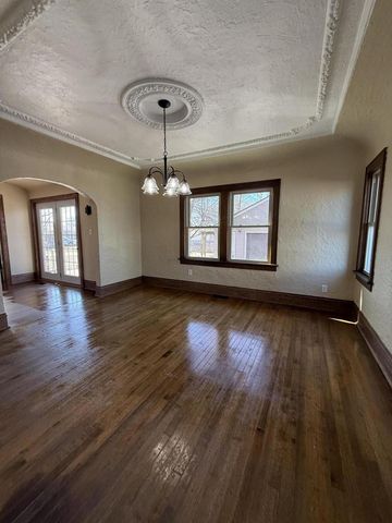 7842 Pershing BOULEVARD, Kenosha, WI 53142